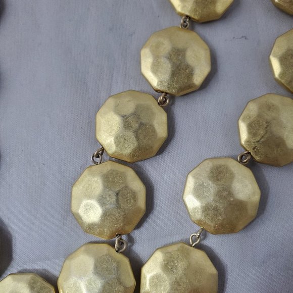 Gap double strand matt gold hammered disc necklace - Picture 4 of 7
